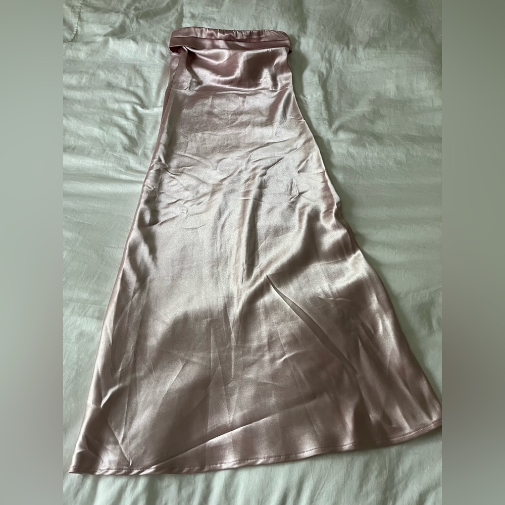 Dusty pink satin-like dress, size small